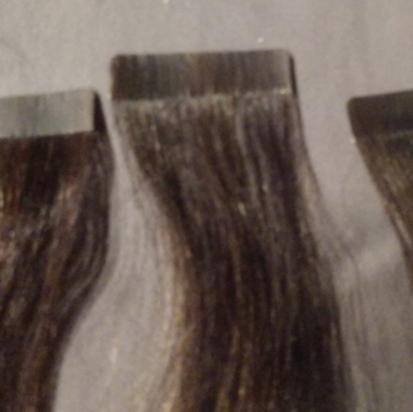 100% real human hair tape-in extensions - Picture 4 of 6